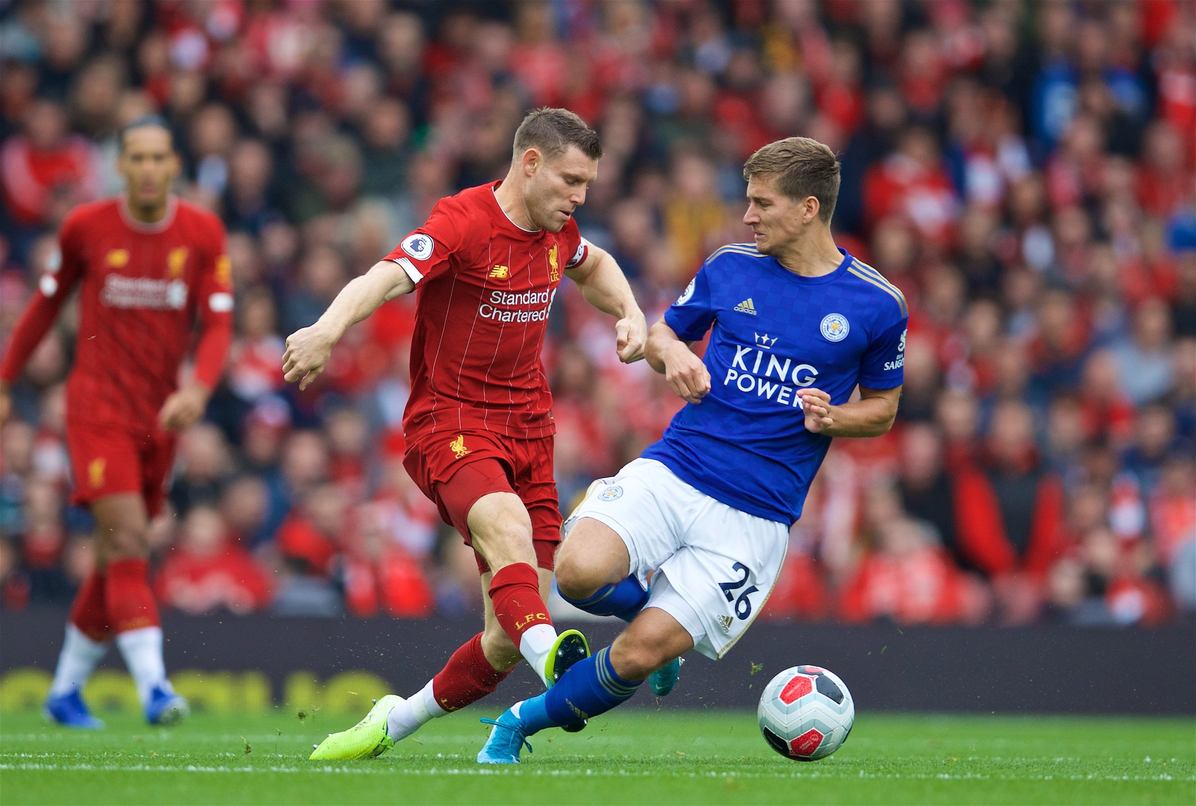 他则用幽默 他则用幽默